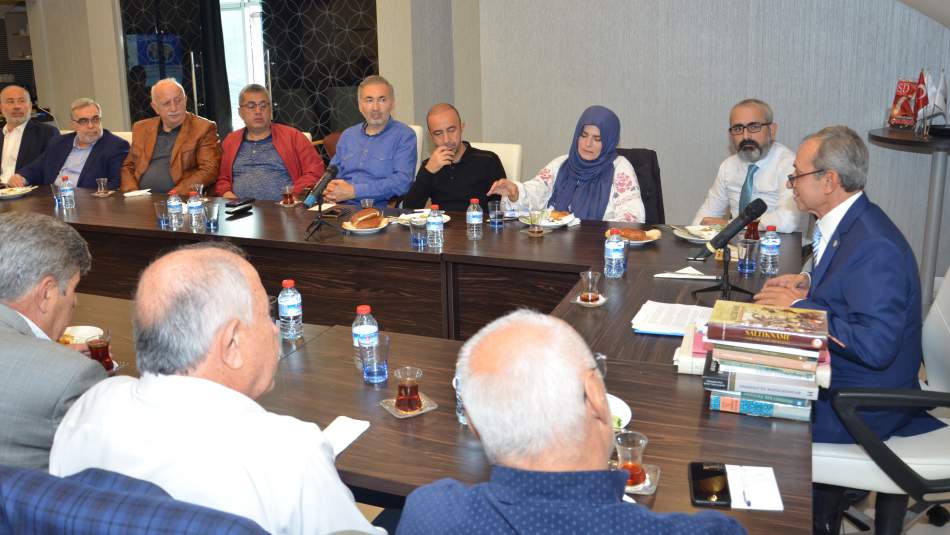 Sadık Yalsızuçanlar Cumartesi Sohbeti'ndeydi
