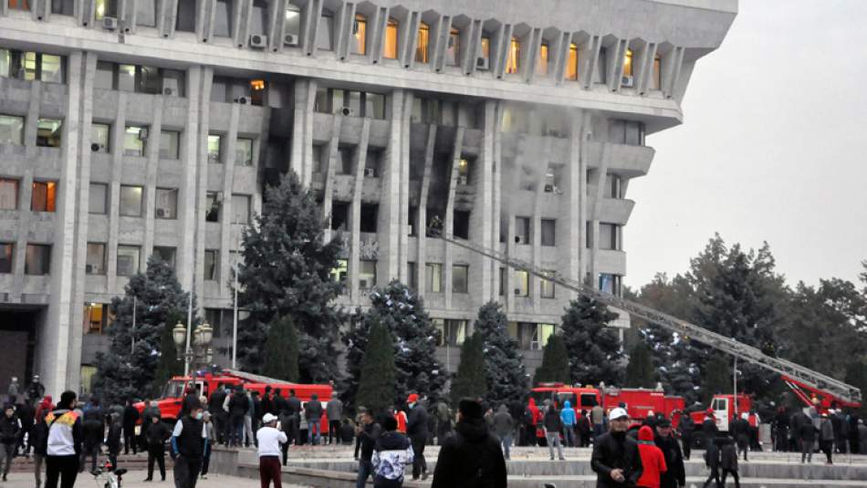 Kırgızistan Cumhurbaşkanı Ceenbekov: Durumun Kötüleşmesini Önlemek İçin Önlerler Aldık