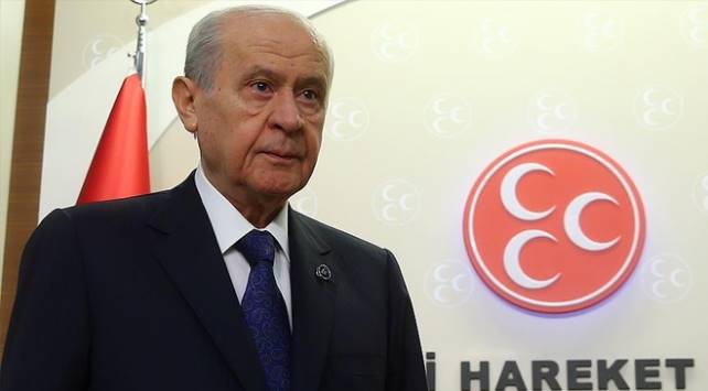 MHP lideri Bahçeli: FETÖ, bazı adaylara imza topladı