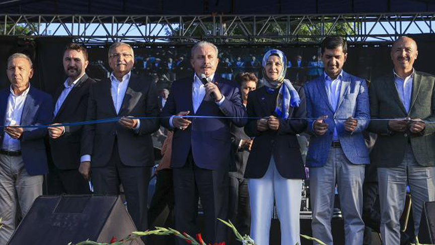 İstanbul Beykoz’da 15 Temmuz Şehitler Meydanı Açıldı