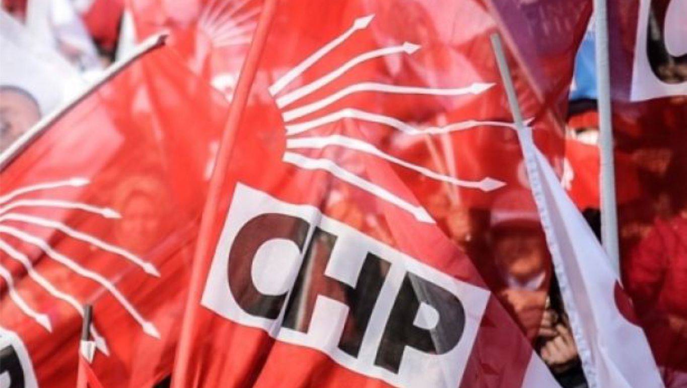 Hatay'da CHP'nin adayı adaylıktan çekildi