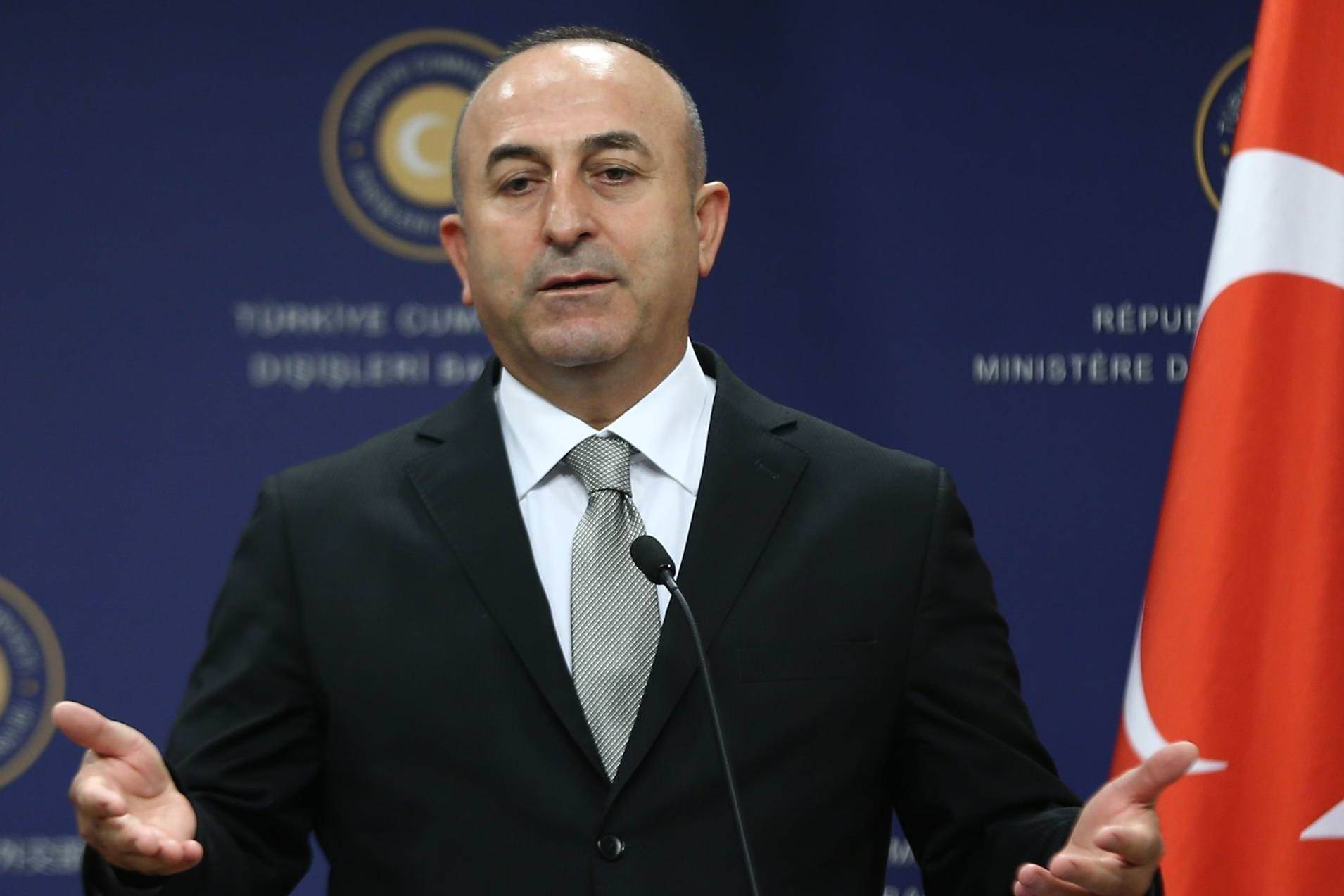 Çavuşoğlu: "S-400'ler tehdit olmayacak, güvence aldık"