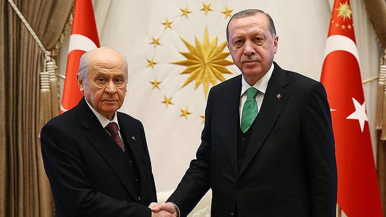 Bahçeli seçim başarısından dolayı Erdoğan'ı tebrik etti