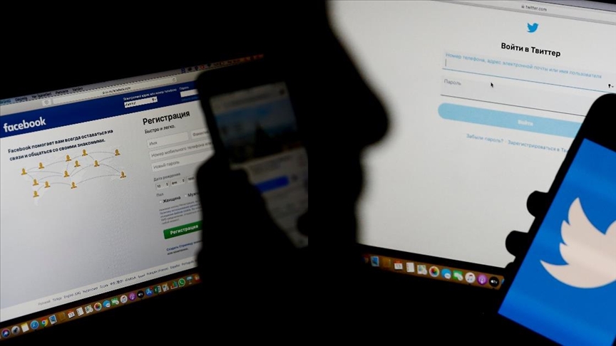 Rusya'da Twitter ve Facebook'a Erişim Engellendi