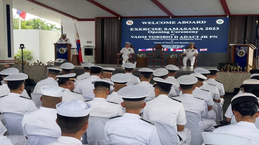 Filipinler'de Çin ile Gerginlikler Arasında Ortak Deniz Tatbikatı Başladı