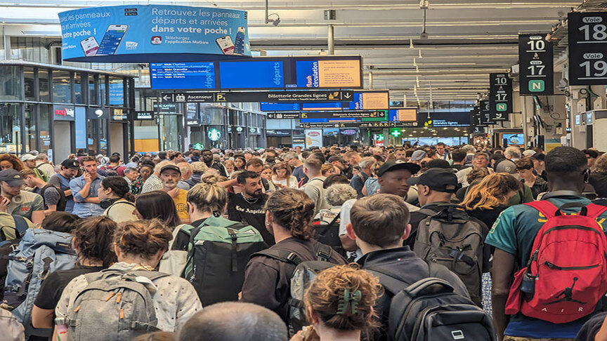 Fransa’da Olimpiyatlar Başlamak Üzereyken Tren Hatlarına Sabotaj