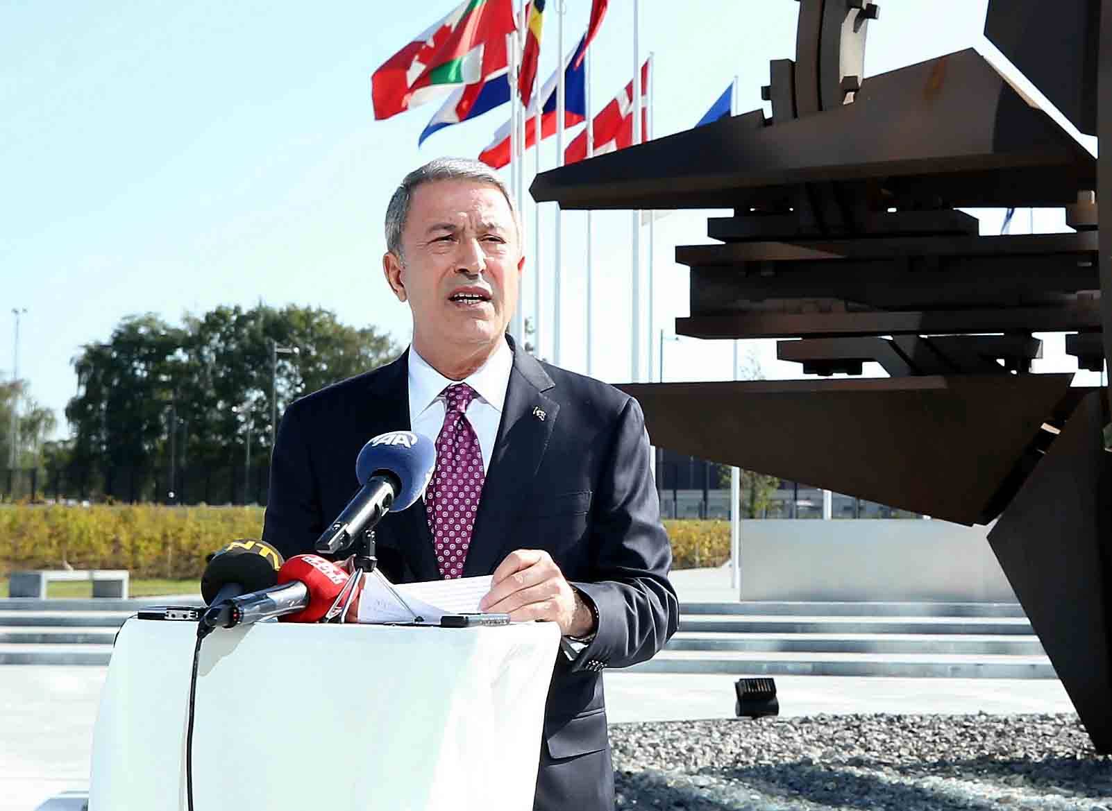 Hulusi Akar'dan Yunanistan, İdlib ve Bedelli askerlik açıklaması