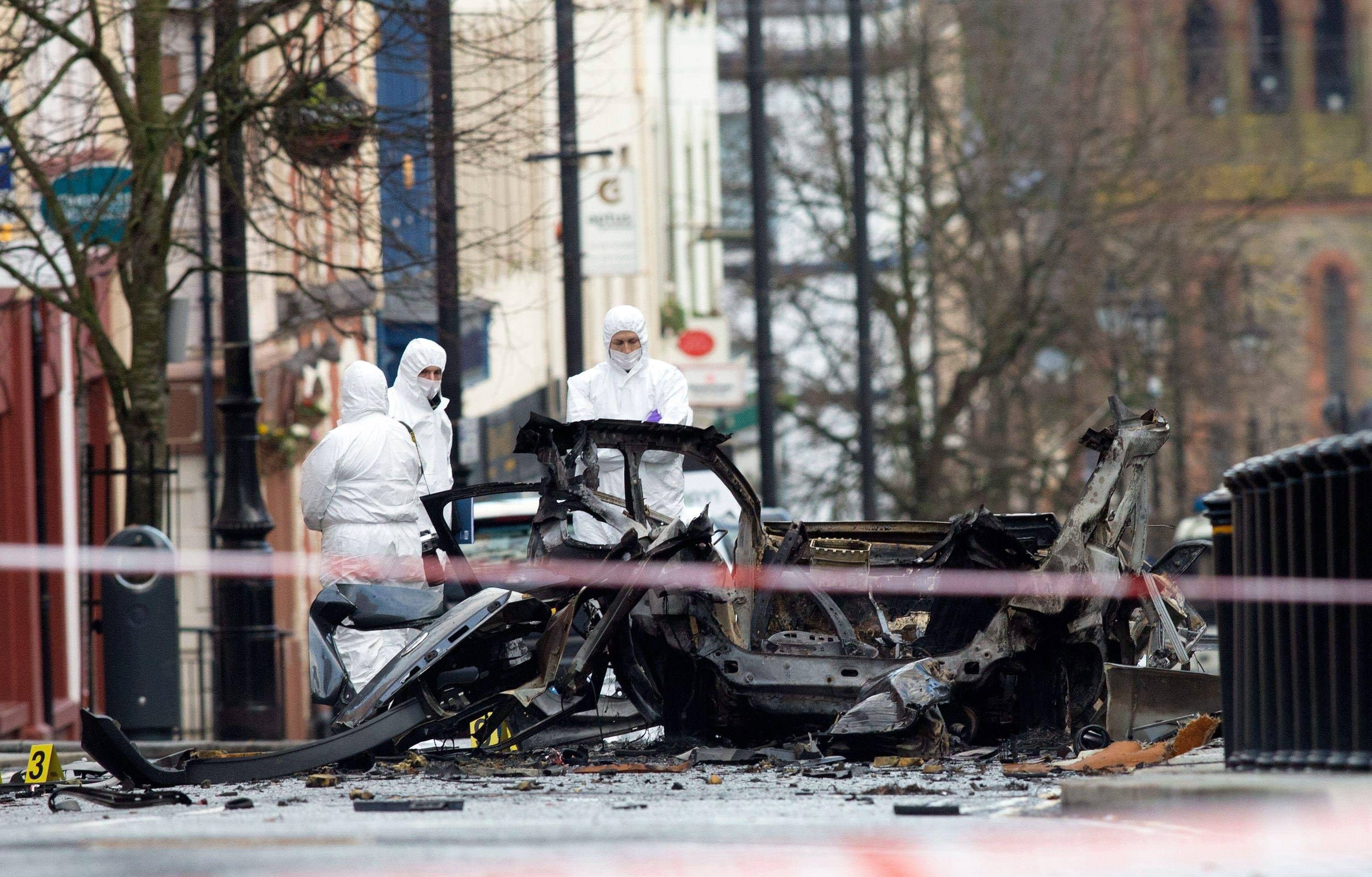 Kuzey İrlanda'daki Bombalı Araç Saldırısında 'muhalif IRA' Şüphesi