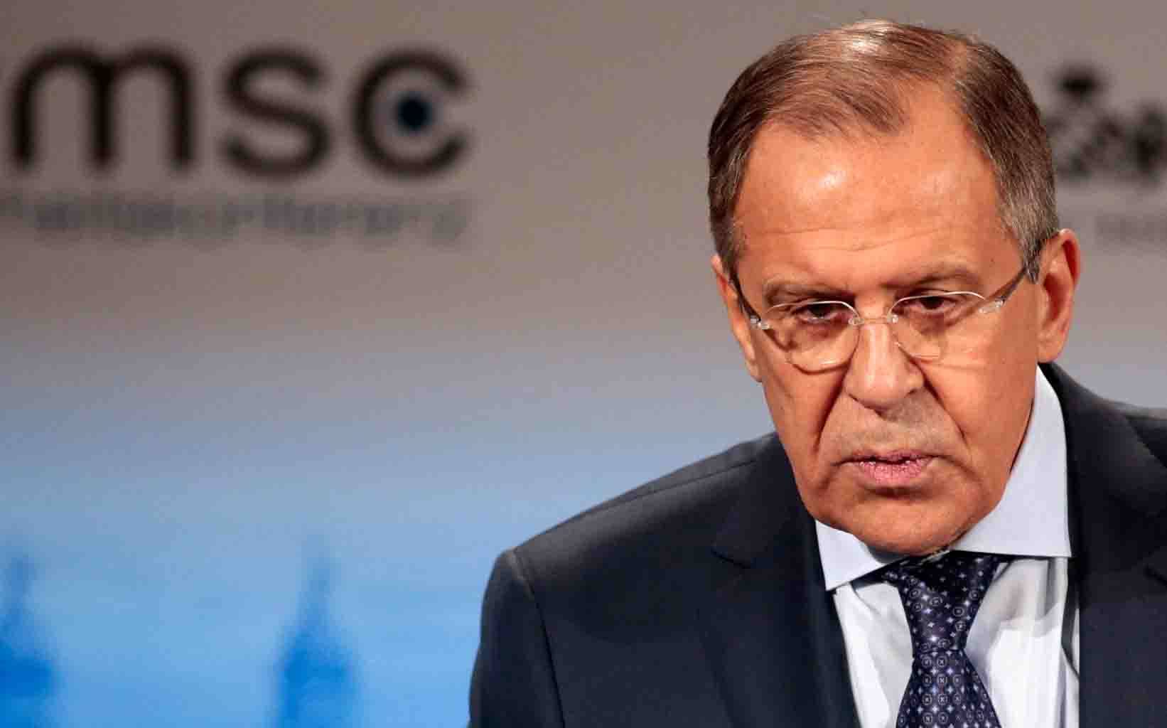 Lavrov: "Minsk Anlaşması tüm sorunları çözmüyor"