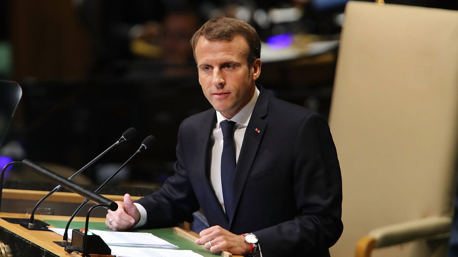 Macron'dan Uyarı: "Avrupa parçalanma riskiyle karşı karşıya"