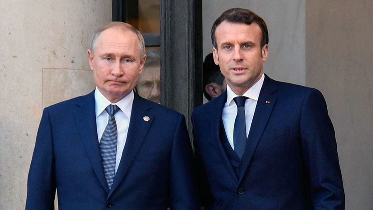 Macron ve Putin Dağlık Karabağ'ı Görüştü