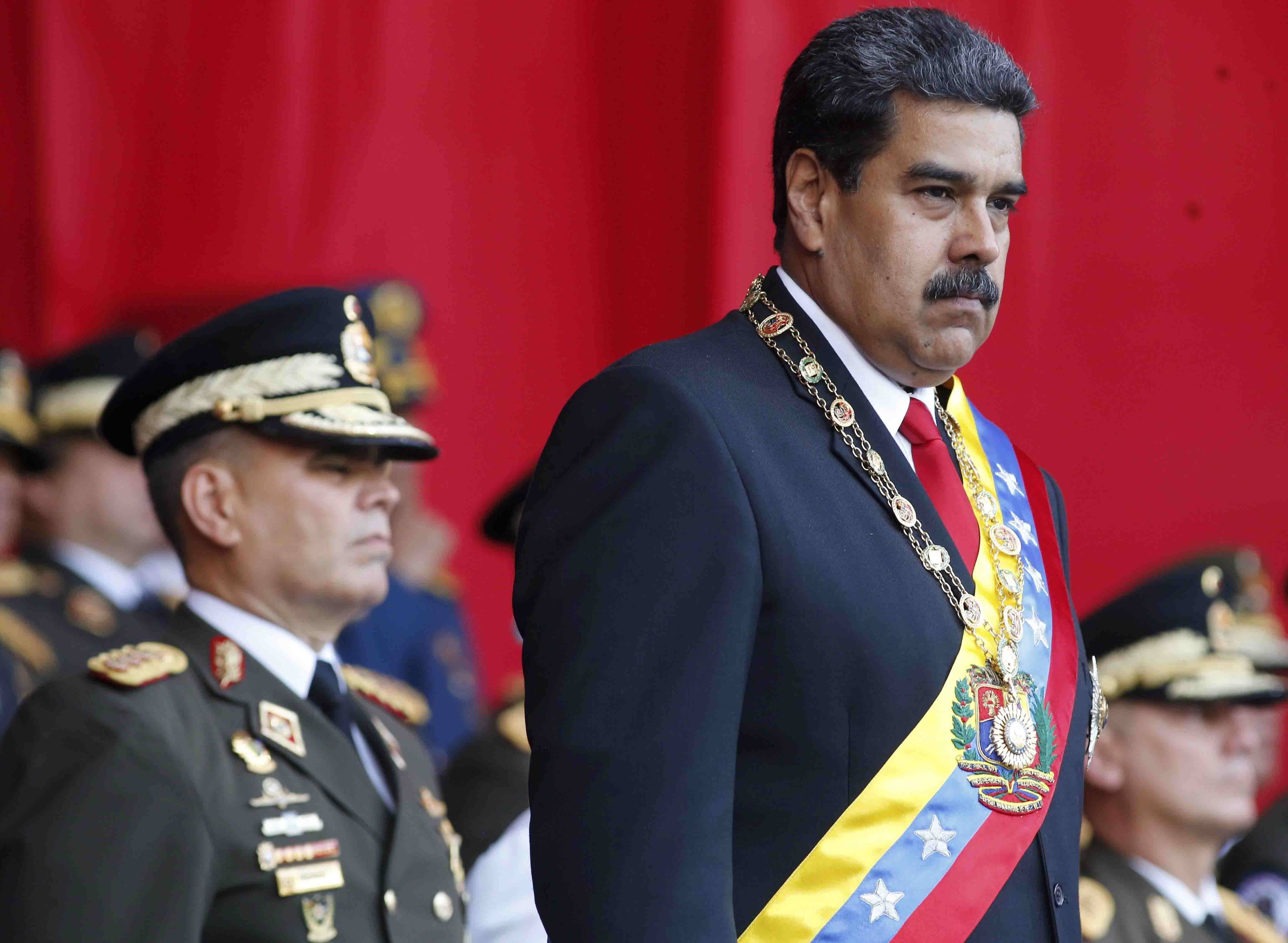 Maduro: "Darbe Girişimi Başarısızlığa Uğradı"