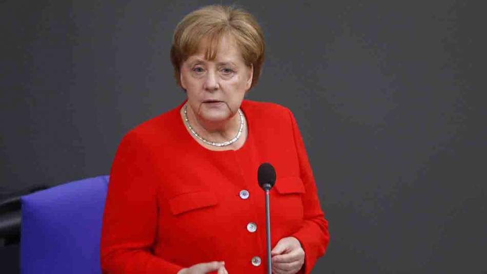 Merkel iki hafta zaman kazandı