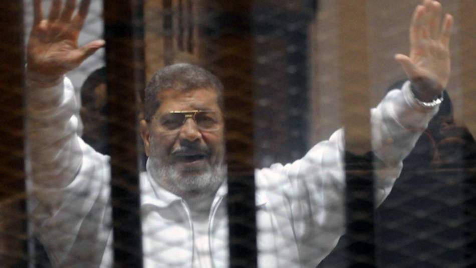 Muhammed Mursi'ye izin: 5 yıl sonra oğluyla görüştü