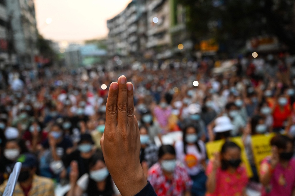 BM Yetkilisi Myanmar'da Yaşananları Toplu Katliam Olarak Niteledi