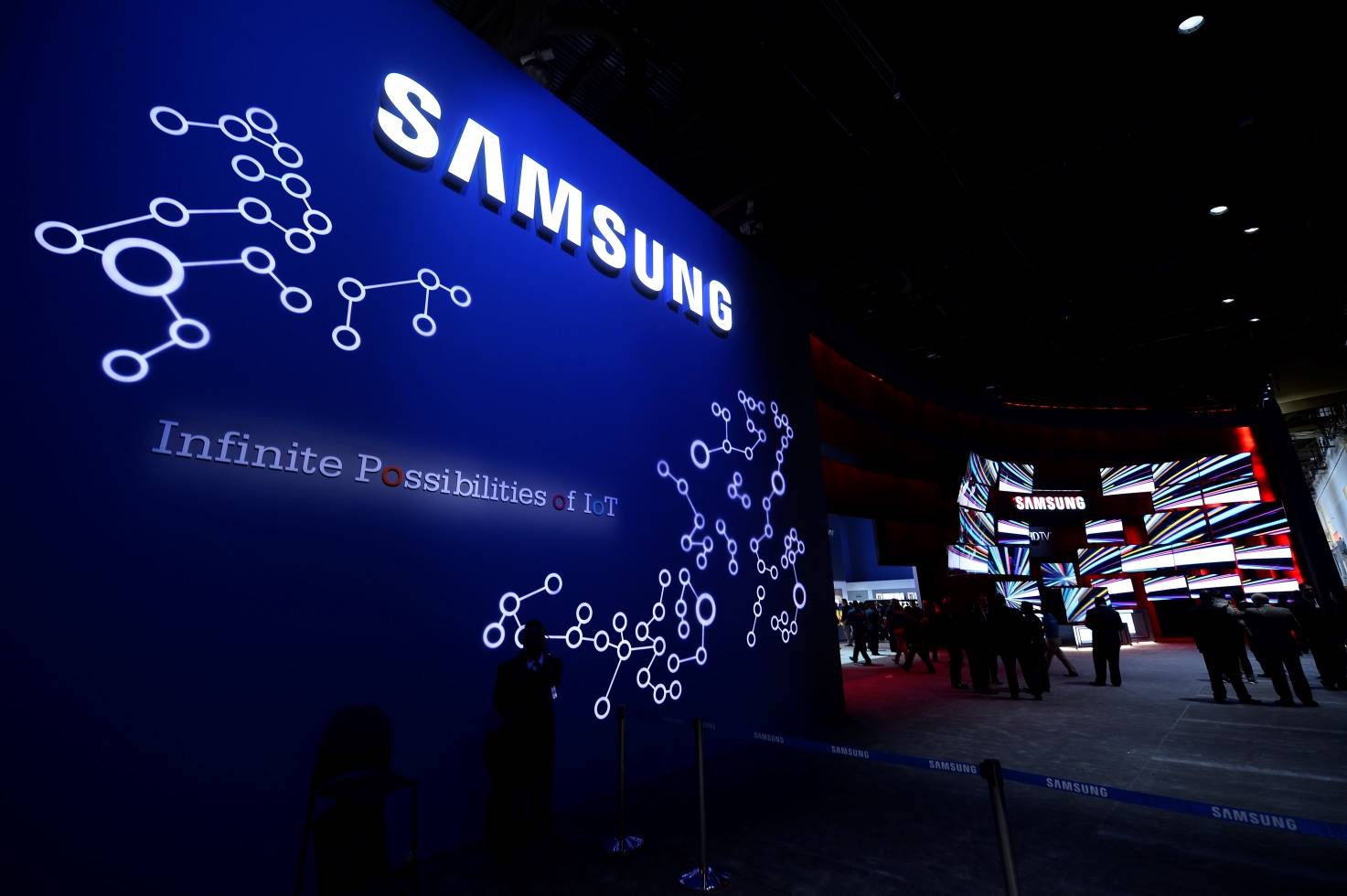 Samsung, 5G , biyoeczacılık ve otomobil elektroniği alanlarına 160 milyar dolar yatırım yapacak