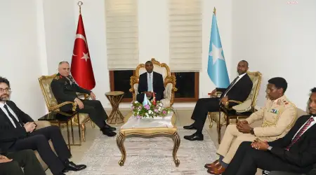 Genelkurmay Başkanı Orgeneral Metin Gürak Somali’de