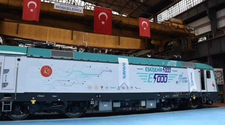 Milli Elektrikli Tren Seferlerine Bugün Başlıyor