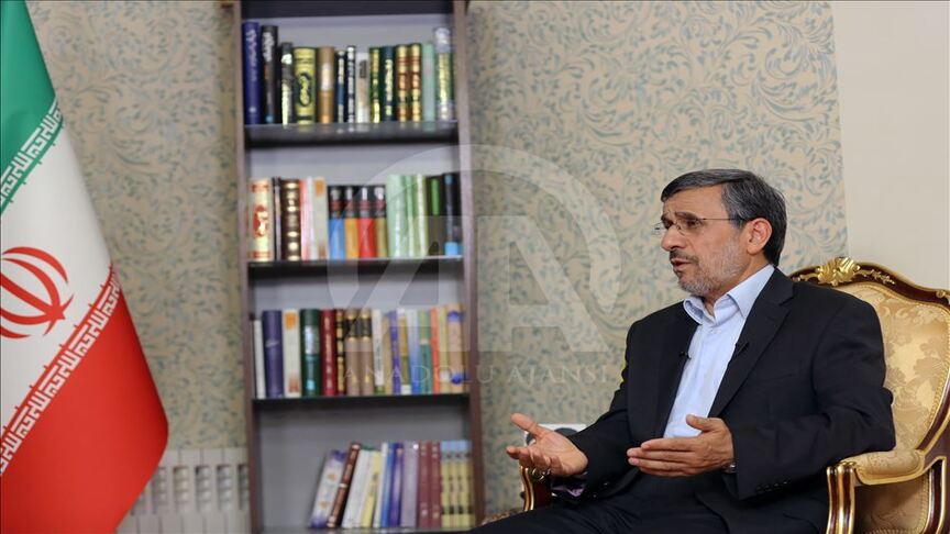  Eski Cumhurbaşkanı Ahmedinejad: İran'ın Mossad'la Mücadele Birim Başkanı İsrail Ajanı Çıkmıştı