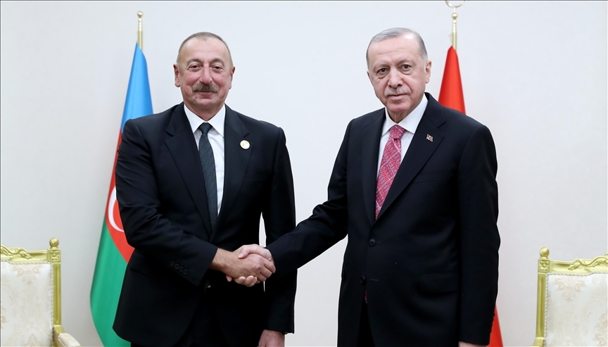 Azerbaycan Cumhurbaşkanı Aliyev'le, Cumhurbaşkanı Erdoğan Telefonda Görüştü