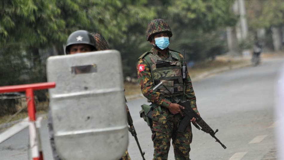 Myanmar'da Darbeden Bu Yana En Az 800 Asker Orduyu Terk Etti