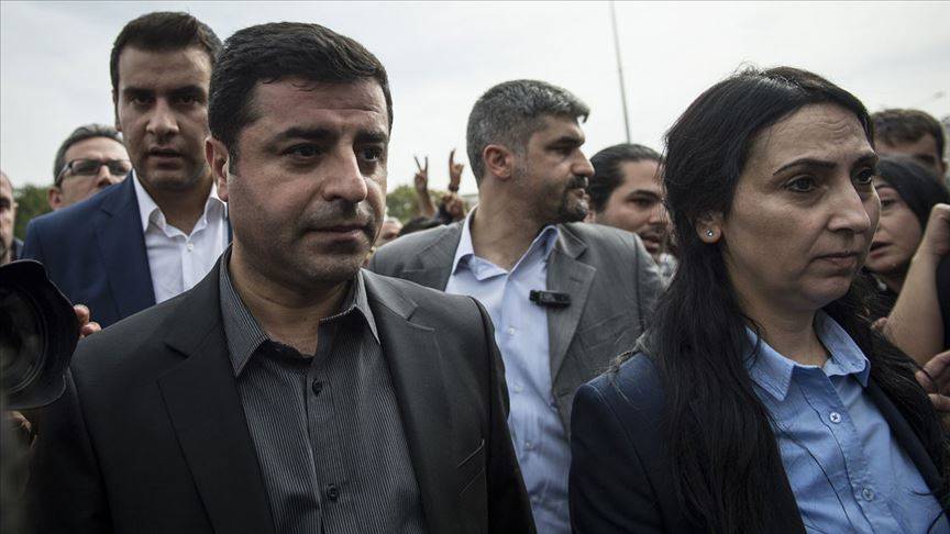 Demirtaş ve Yüksekdağ'a Tutuklama