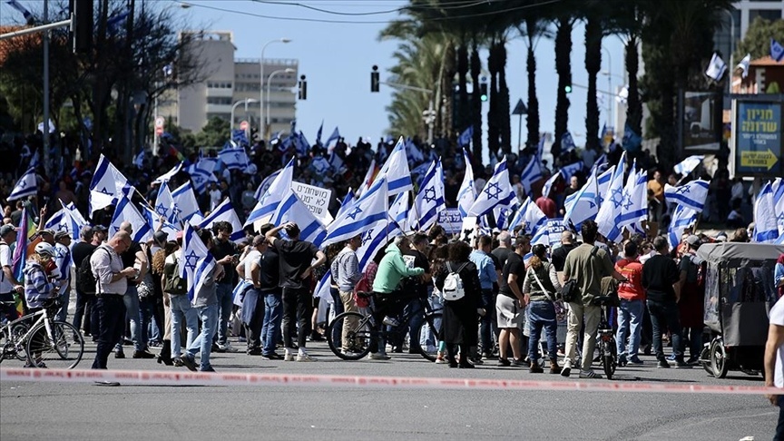 İsrail’de Netanyahu Hükümetine Karşı "Sivil İtaatsizlik Günü" Protestoları Yapılıyor