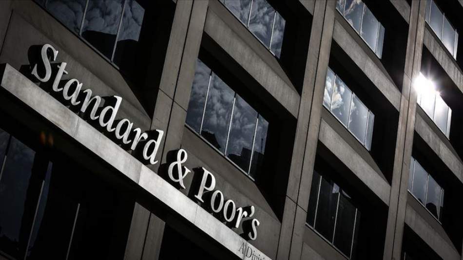 S&P Türkiye'nin Kredi Notunu Yükseltti