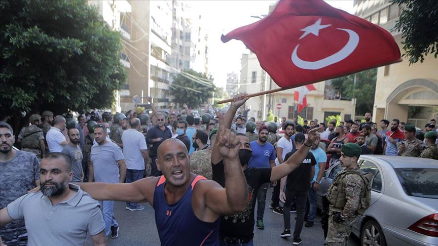 Lübnan'da Ermeni Asıllı Sunucunun Türkiye'ye Hakaret Etmesi Tepkilere Yol Açtı