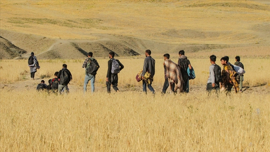 Afgan Göçüyle İlgili Politikasını Değiştiren İran, Yeni Mültecilere Ülkeye Giriş İzni Vermedi