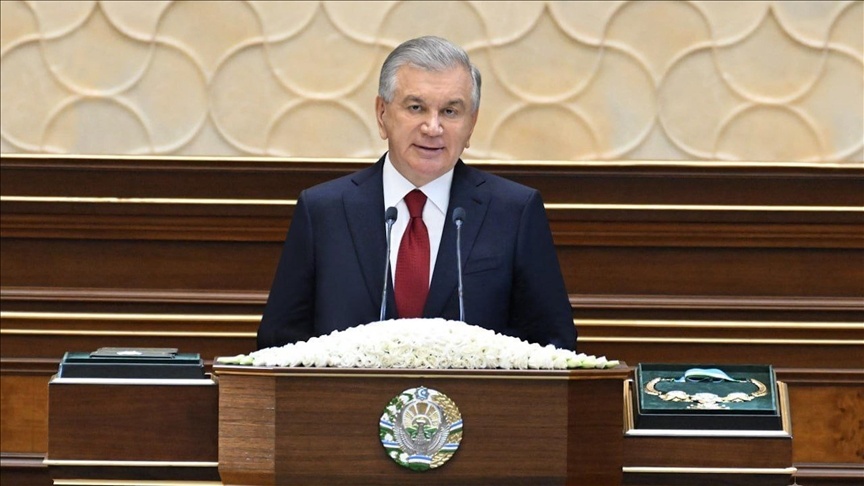 Cumhurbaşkanı Seçimini Kazanan Mirziyoyev, Yemin Ederek Görevine Başladı