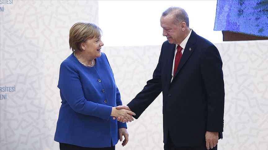 Erdoğan-Merkel Görüşmesi Başladı