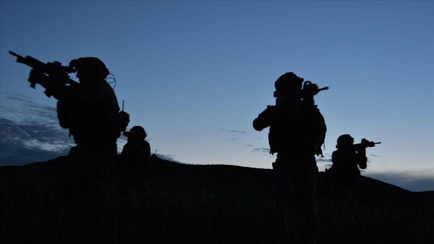 Fırat Kalkanı ve Zeytin Dalı Bölgelerine Taciz Ateşi Açan 10 PKK/YPG'li Terörist Etkisiz Hale Getirildi