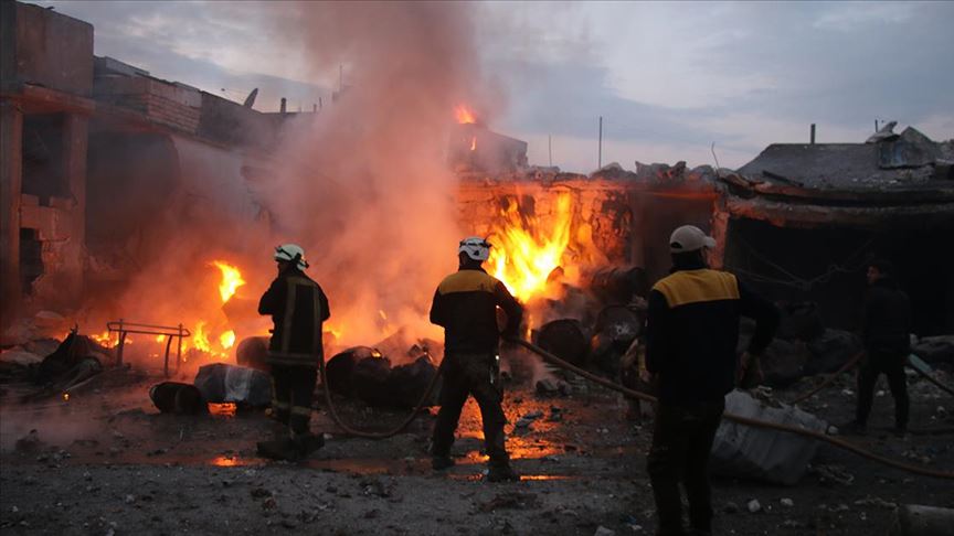 Rusya İdlib'i Yine Bombaladı