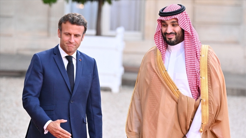 Muhammed bin Selman, Macron ile Bölgesel Gelişmeleri Görüştü