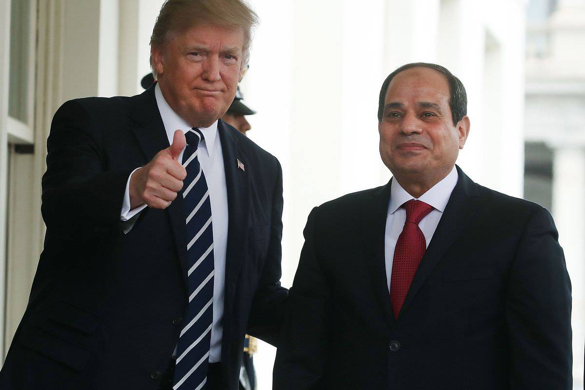 Trump'tan Sisi'ye Övgü