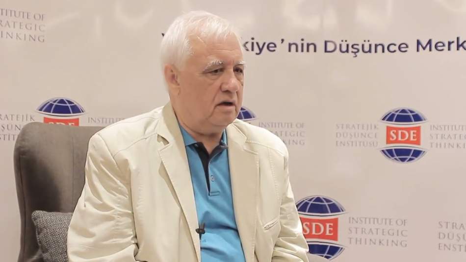 Prof. Dr. Tahsin Cemil AB'nin geleceğini iyimser görmediğini söyledi