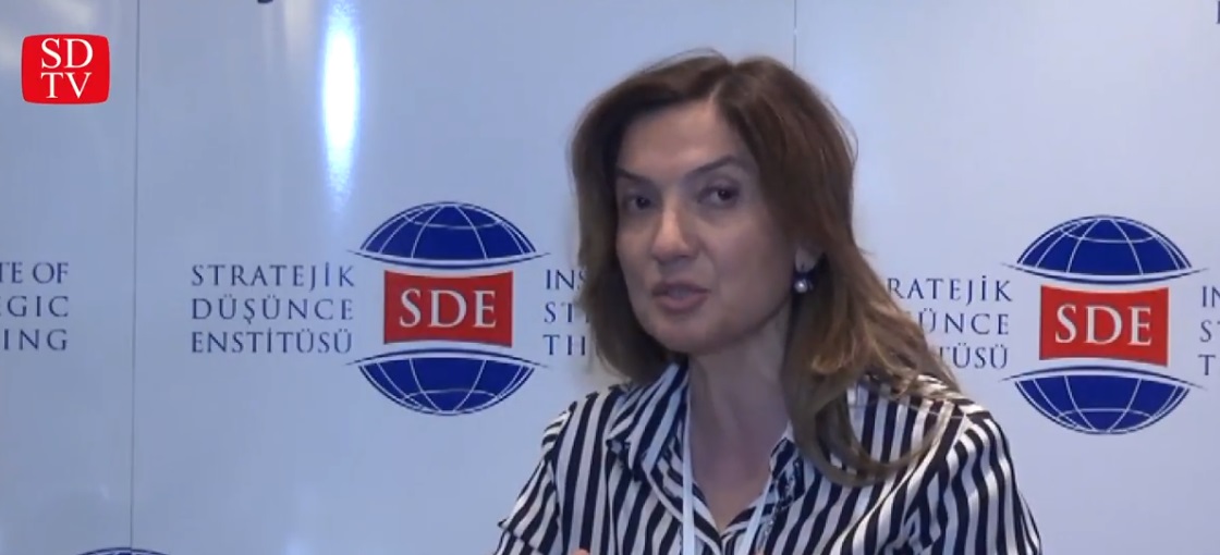 Prof. Dr. Hülya Kasapoğlu Çengel - "Kafkasya'da en önemli sorun alfabe ve kültür mirası aktarımı" - SD Kongre Bakü, Röportaj