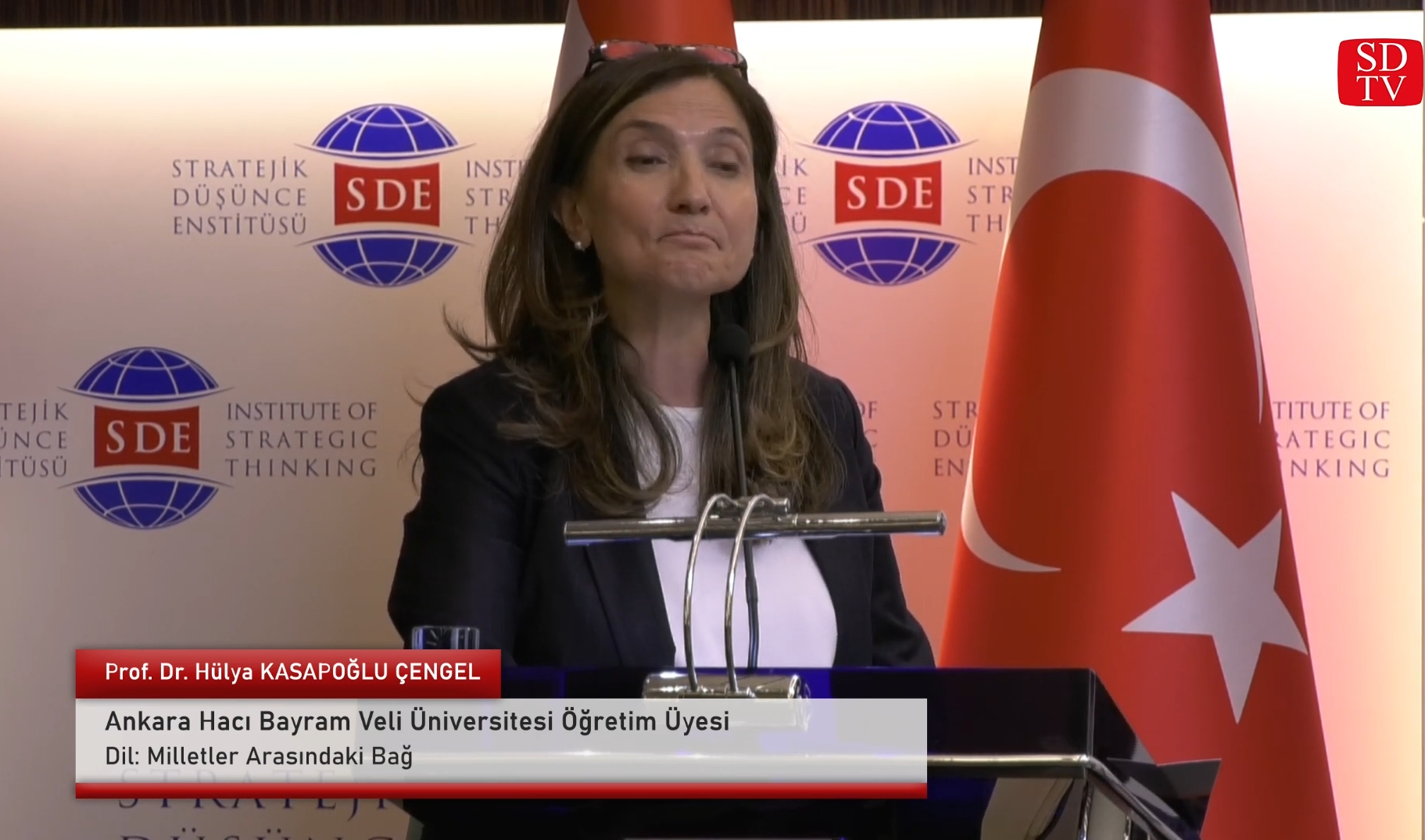 Prof. Dr. Hülya Kasapoğlu Çengel - Dil: Milletler Arasındaki Bağ - SD Panel